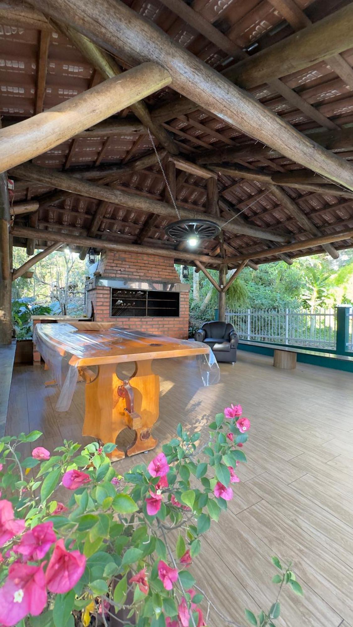 פיראטובה Casa Das Bromelias- 2 Quartos Climatizados -Casa Com Quiosque Em Meio A Natureza! מראה חיצוני תמונה